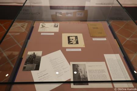 Zadnje javno vodstvo po razstavi Zgodbe Maistrovih predmetov iz virtualnosti v resnično (9)